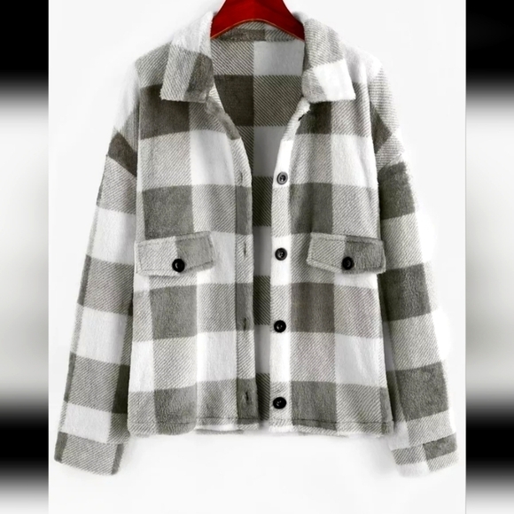 Plaid Buffalo Teddy Fleece Boxy Jacket Shacket Coat NEW! - Picture 2 of 8
